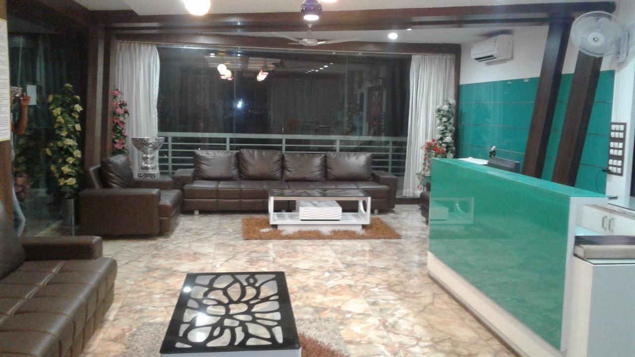 Hotel The Grand Parshwanath Sankeshvar Exterior foto